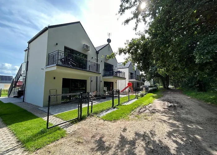 Apartamenty W Sam Las By Klif Ustka- Apartament Dwupoziomy Z Klimatyzacja Ul Poswiatowskiej 42